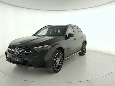Nuova Mercedes GLC300 197 CV (144 kW) 2026 Nero SUV