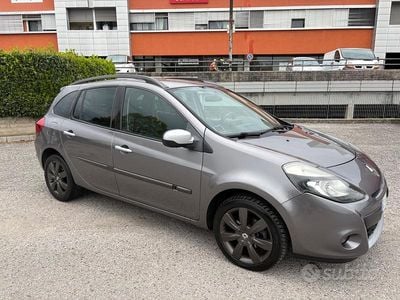 Occasion Renault Clio GrandTour 85 ch (62 kW) 2010 Break