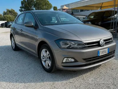 Usata VW Polo Highline 80 CV (58 kW) 2019 Grigio Utilitaria