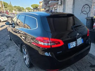 Usata Peugeot 308 Allure 120 CV (88 kW) 2016 Nero Station wagon
