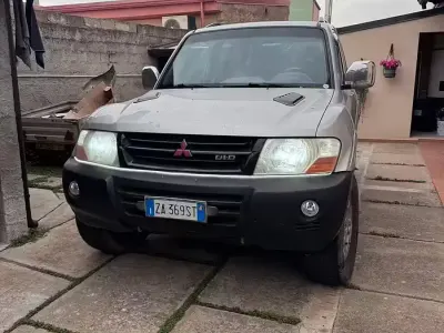 Usata Mitsubishi Pajero 160 CV (117 kW) 2003 SUV