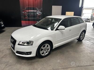 Usata Audi A3 Attraction 105 CV (77 kW) 2010 Bianco Utilitaria