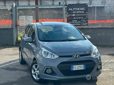 Usata Hyundai i10 Style 66 CV (48 kW) 2014 Grigio Utilitaria