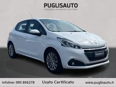 Usata Peugeot 208 Active 82 CV (60 kW) 2016 Bianco Utilitaria