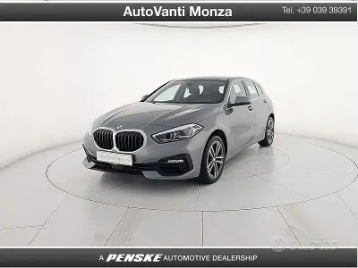 Usata BMW 116 Advantage 109 CV (80 kW) 2023 Grigio Utilitaria