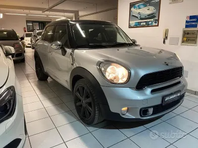 Usata Mini Cooper SD Countryman 143 CV (105 kW) 2012 Beige SUV