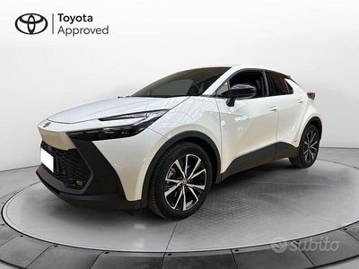 Usata Toyota C-HR Trend 197 CV (144 kW) 2024 Bianco SUV