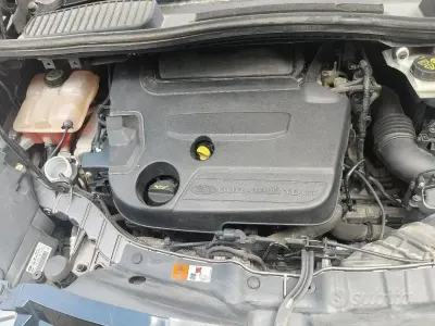 Usata Ford C-MAX 163 CV (119 kW) 2015 Grigio Monovolume