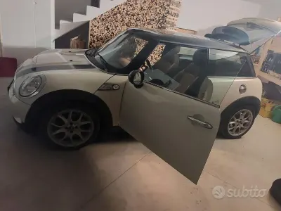 Usata Mini Cooper S 175 CV (128 kW) 2009 Utilitaria