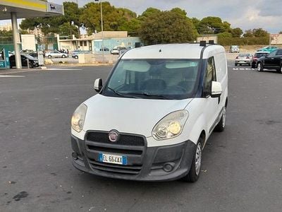 Occasion Fiat Doblò 120 ch (88 kW) 2012 Blanc Monospace