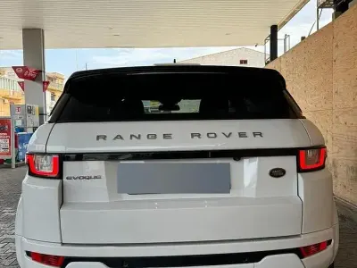 Usata Land Rover Range Rover evoque 179 CV (131 kW) 2015 Bianco Station wagon