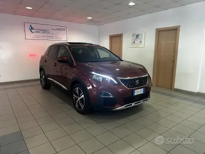 Usata Peugeot 3008 Allure 131 CV (96 kW) 2019 Bronzo metallizzato SUV