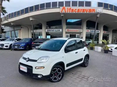 Usata Fiat Panda City Life 69 CV (50 kW) 2021 Bianco Utilitaria