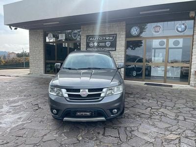 Usata Fiat Freemont 170 CV (125 kW) 2011 Grigio SUV