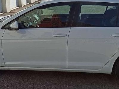 Usata VW Golf VII Highline 110 CV (80 kW) 2016 Berlina