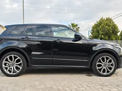 Usata Land Rover Range Rover evoque HSE Dynamic 179 CV (131 kW) 2017 Nero SUV