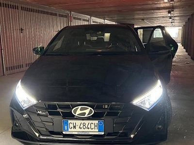 Usata Hyundai i20 100 CV (73 kW) 2024 Nero Utilitaria