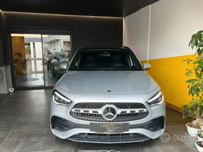 Usata Mercedes GLA200 150 CV (110 kW) 2021 SUV