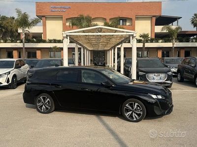 Usata Peugeot 308 Allure 131 CV (96 kW) 2022 Nero Station wagon