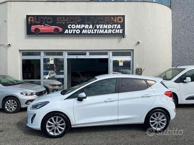 Usata Ford Fiesta ST-Line 86 CV (63 kW) 2018 Bianco Utilitaria