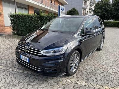 Usata VW Touran Executive 150 CV (110 kW) 2021 Nero Monovolume