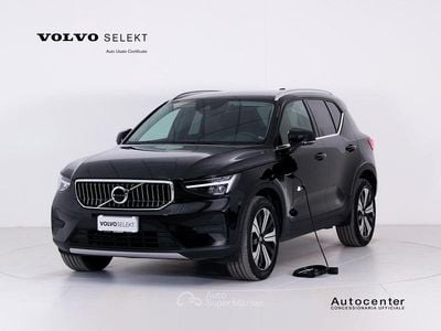 Nero Usata 2022 Volvo XC40 Core SUV | 29.900 € (Buon prezzo)