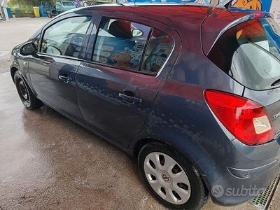 Usata Opel Corsa 80 CV (58 kW) 2009 Utilitaria