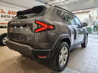 Neu Dacia Duster Expression 120 PS (88 kW) 2026 Grau SUV