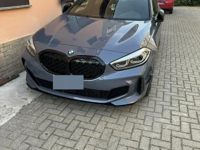 Usata BMW M135 Comfort Edition 306 CV (225 kW) 2020 Grigio Utilitaria
