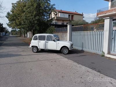 Renault R4