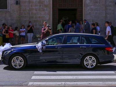 Usata Mercedes C200 136 CV (100 kW) 2016 Blu/azzurro Station wagon