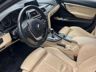 Usata BMW 320 Luxury Line 190 CV (139 kW) 2018 Station wagon