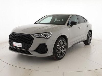 Usata Audi Q3 Sportback Ambiente 200 CV (147 kW) 2021 Colore carrozzeria personalizzato audi exclusive SUV