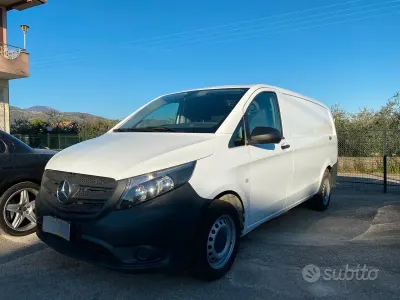 Usata Mercedes Vito 114 CV (83 kW) 2017 Bianco Furgone