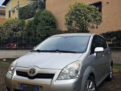 Usata Toyota Corolla Verso