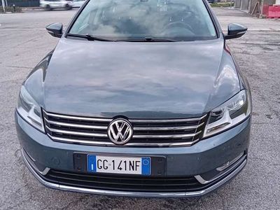 usata VW Passat Passat VariantVII 2011 Variant 1.6 tdi Comfortline