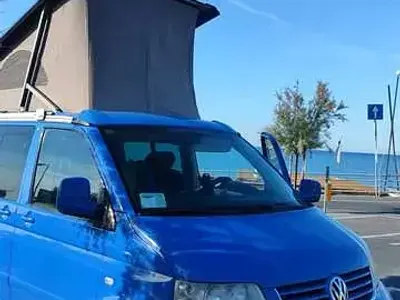 Usata VW California California 131 CV (96 kW) 2006 Blu/azzurro Furgone