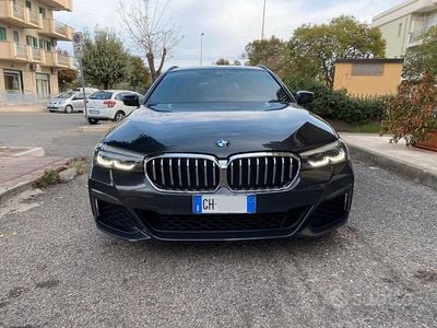 Usata BMW 520 Sport Line 190 CV (139 kW) 2020 Grigio Station wagon