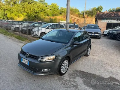 Usata VW Polo Comfortline 75 CV (55 kW) 2011 Grigio Utilitaria