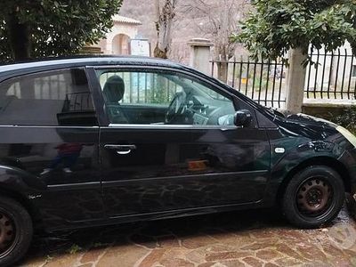Usata Ford Fiesta 2005 Nero Utilitaria