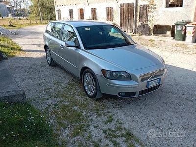 Usata Volvo V50 Kinetic 136 CV (100 kW) 2006 Grigio Station wagon