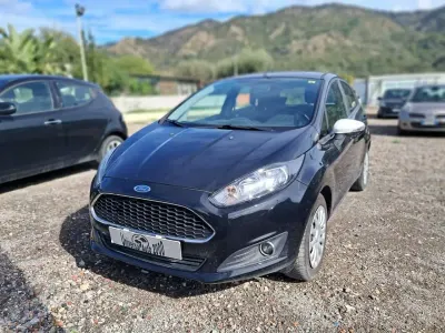 Usata Ford Fiesta 95 CV (69 kW) 2017 Nero Utilitaria
