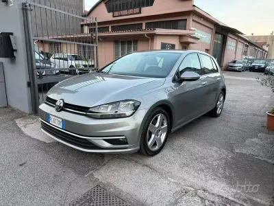 Usata VW Golf VII Executive 116 CV (85 kW) 2017 Grigio Berlina