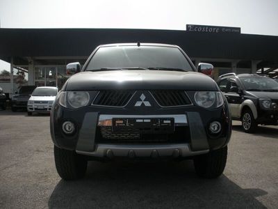 usata Mitsubishi L200 2.5 DI-D 178 CV bellissima mod . intense plus