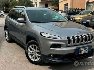 Usata Jeep Cherokee Limited 170 CV (125 kW) 2015 Grigio SUV