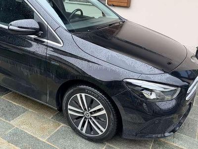 Usata Mercedes B250e 160 CV (117 kW) 2020 Monovolume