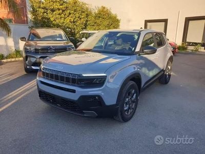 Uusi Jeep Avenger Longitude 101 HP (74 kW) 2025 Harmaa Katumaasturi
