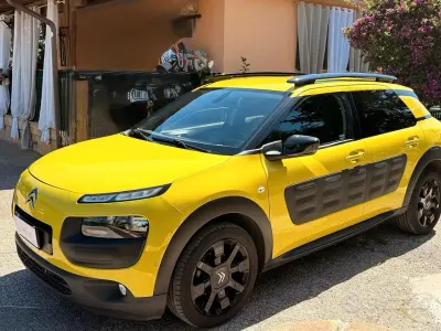 Usata Citroën C4 Cactus Shine 99 CV (72 kW) 2015 Verde Utilitaria