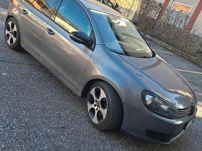 Usata VW Golf VI 140 CV (102 kW) 2011 Grigio Utilitaria