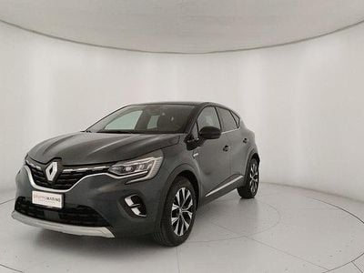 Usata Renault Captur Techno 101 CV (74 kW) 2024 Blu SUV